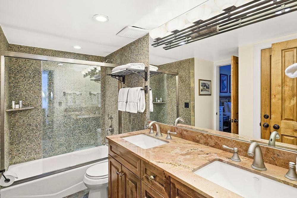 Durant Unit A101, Centrally Located, Sunny With Great Views, A/c & Fireplace