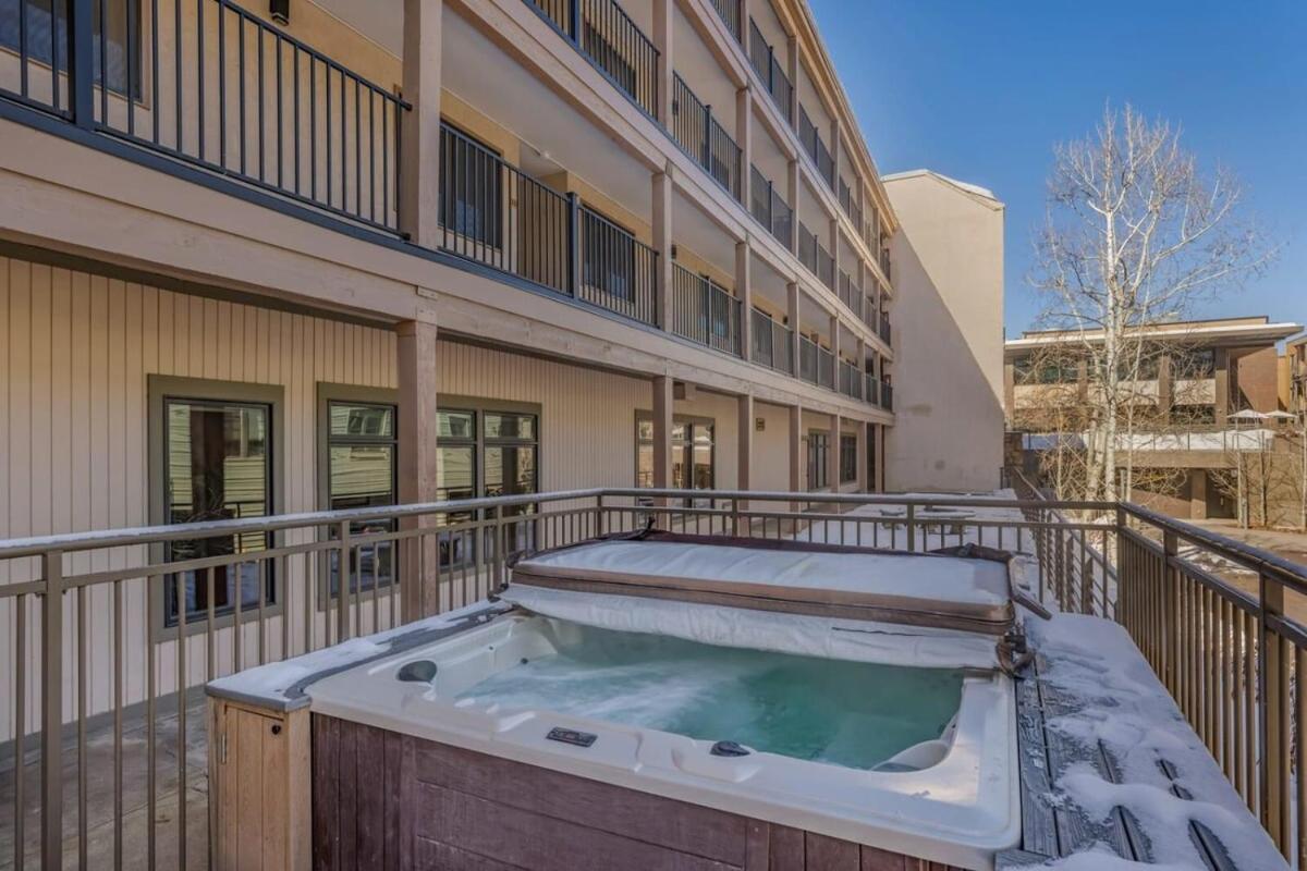 Apartment New Listing 2br 2ba - Mountain Views *