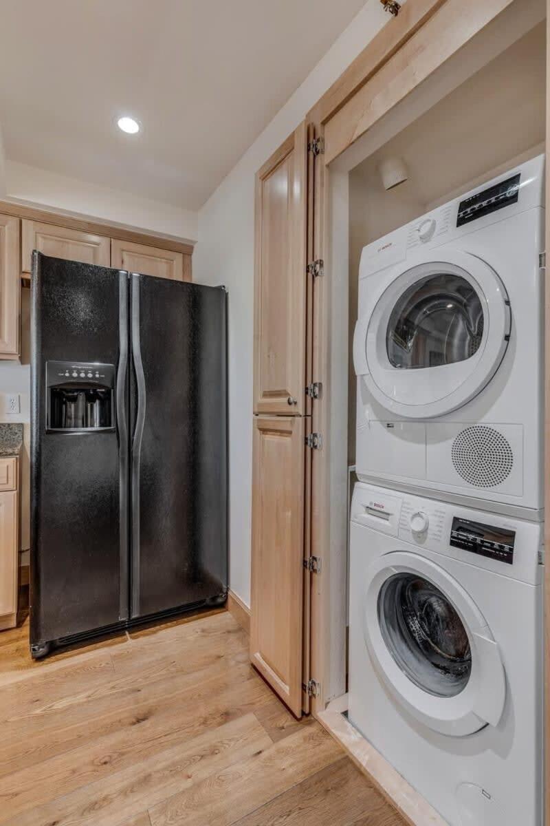 Apartment New Listing 2br 2ba - Mountain Views Aspen