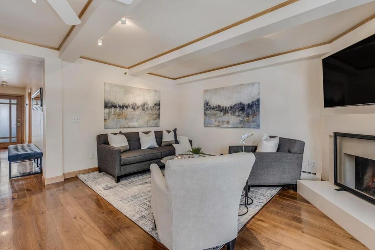 New Listing 2br 2ba - Mountain Views Aspen