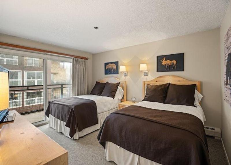 3 Bedroom Gold-rated At The Base Of Mountain
