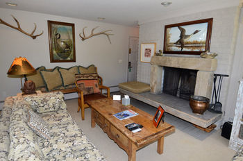 Durant Condominiums By Frias